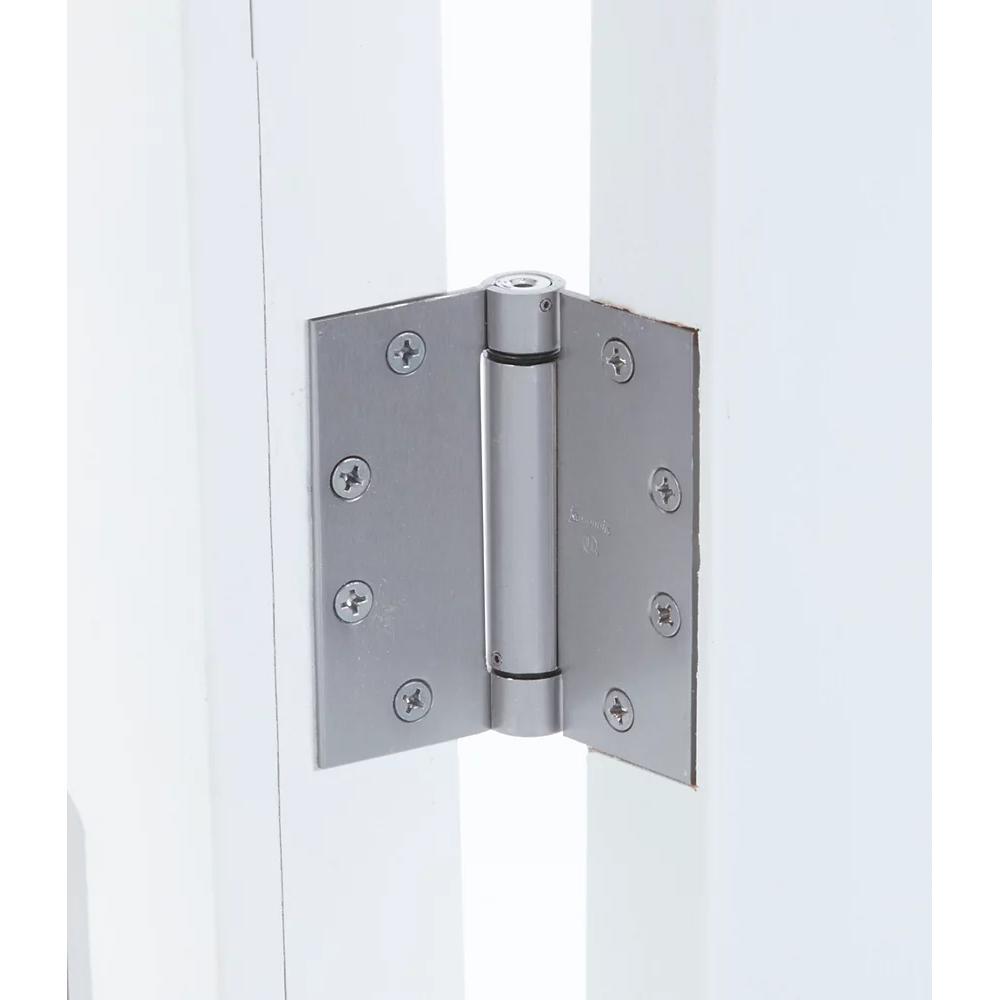 National Hardware - 2060R 4-1/2" SQR Spring Hinge - Satin Chrome