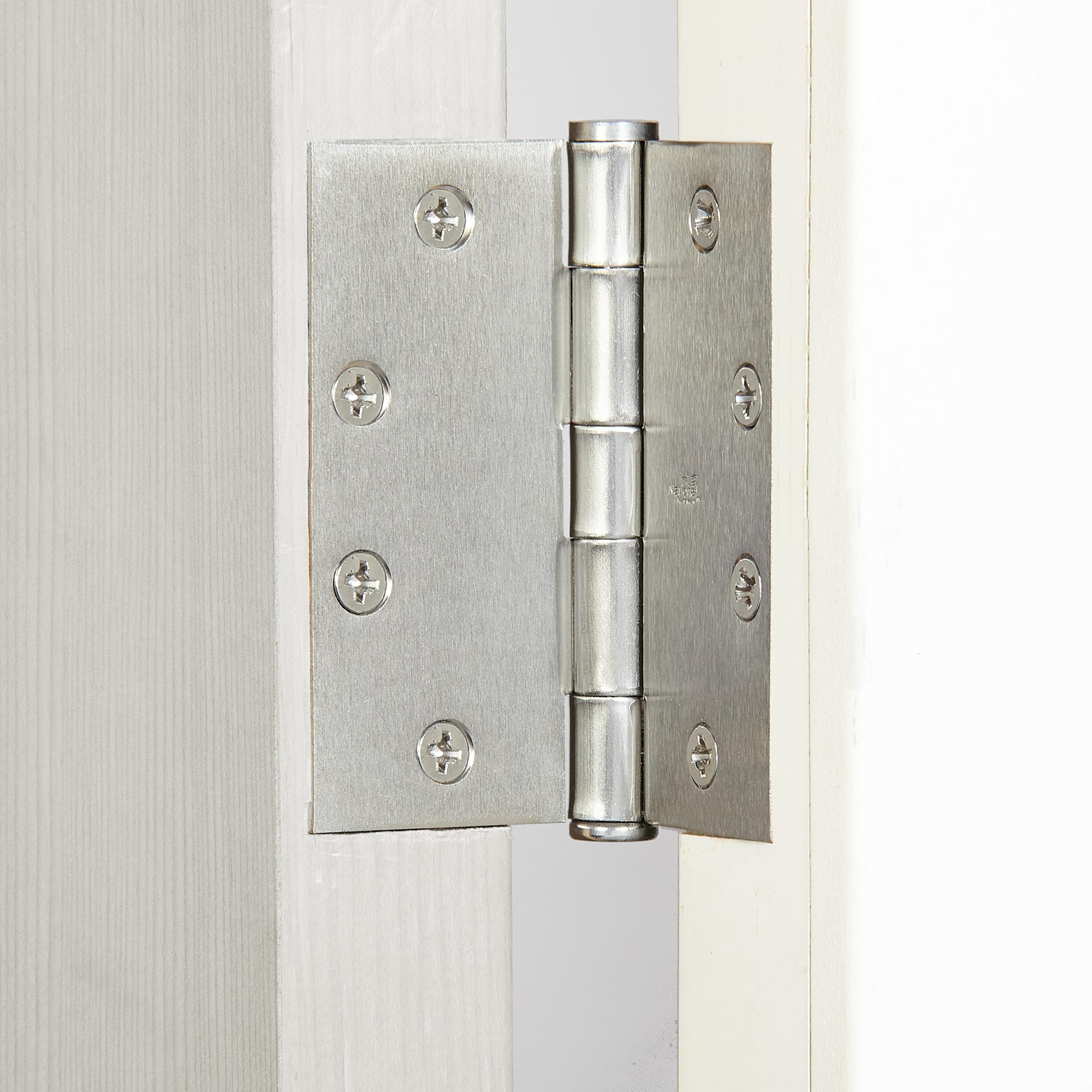 National Hardware - N236-015 F179, 4-1/2" x 4-1/2" Standard Weight Template Hinge in Satin Chrome
