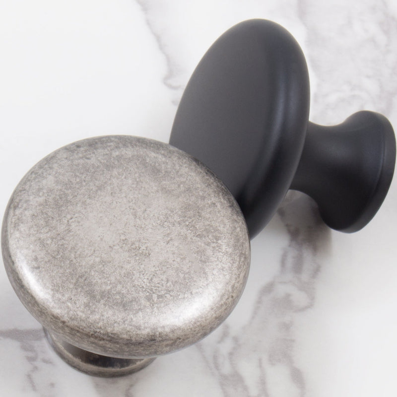 Bi-Fold Knobs