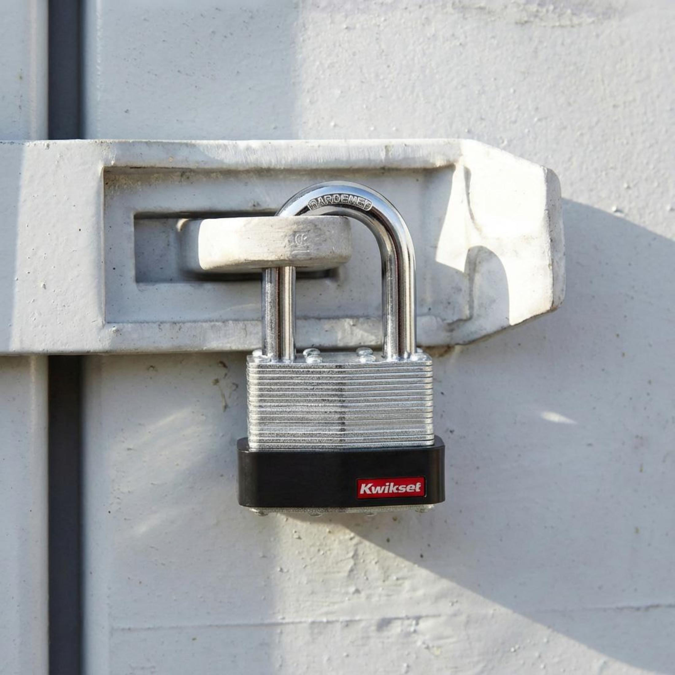 Kwikset 2" Laminated Padlock KA with 1-1/8" Shackle, 4-Pack