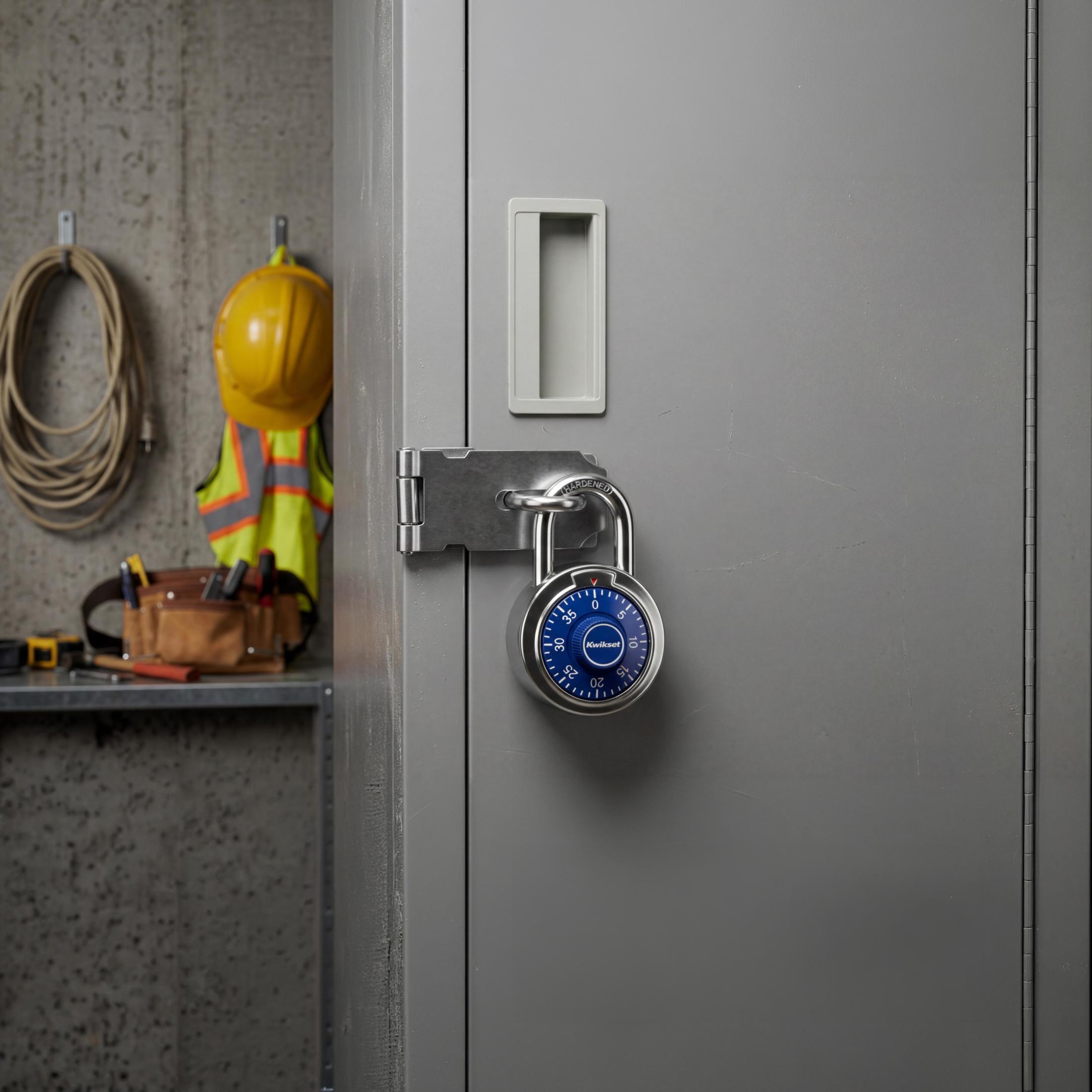 Kwikset 2" Combination Dial Padlock with 13/16" Shackle, Blue