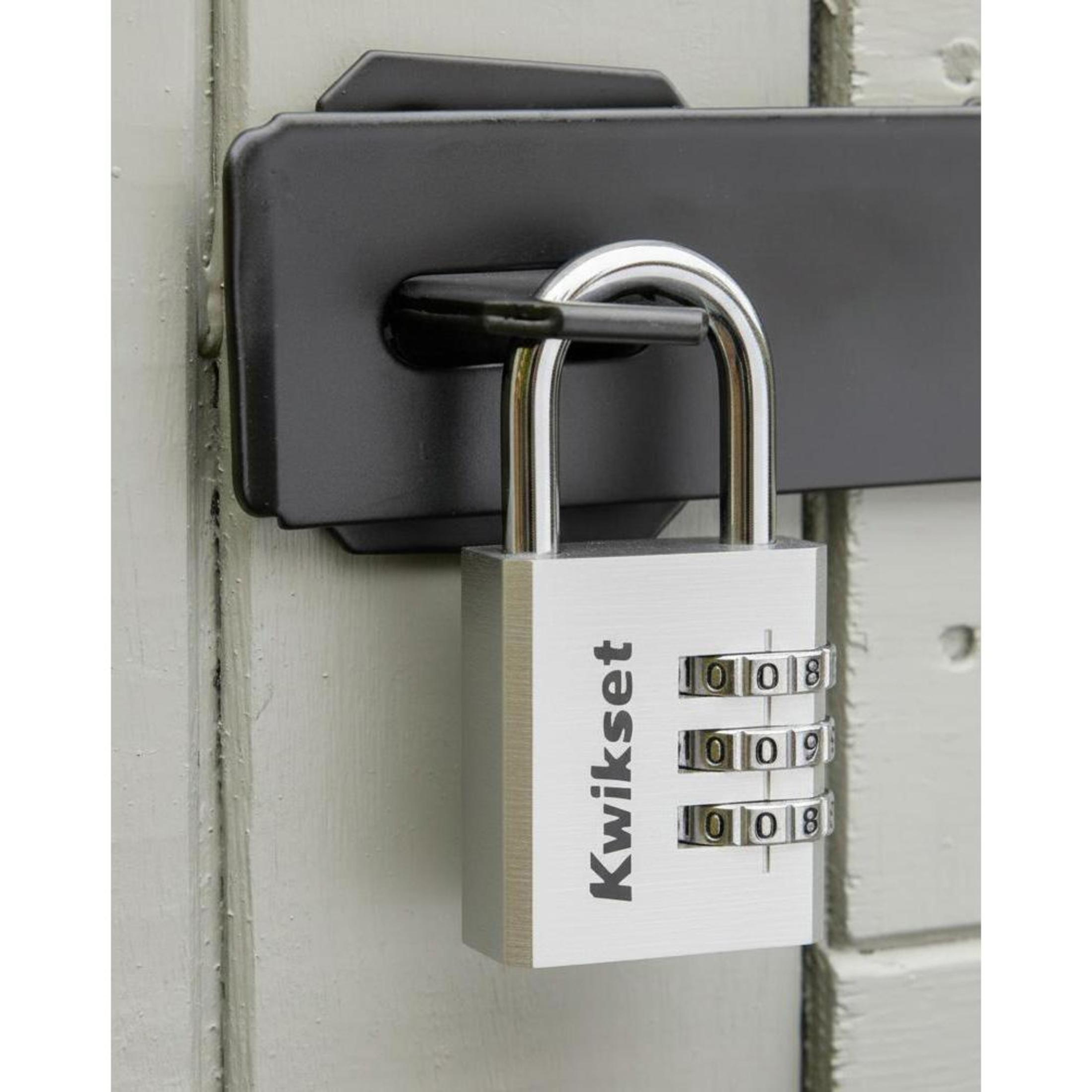 Kwikset 1-1/8" Aluminum Combination Padlock with 1" Shackle, Silver